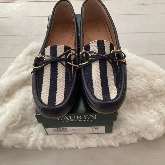 NWB RALPH LAUREN NAVY LOAFERS size 8B - Picture 2 of 7